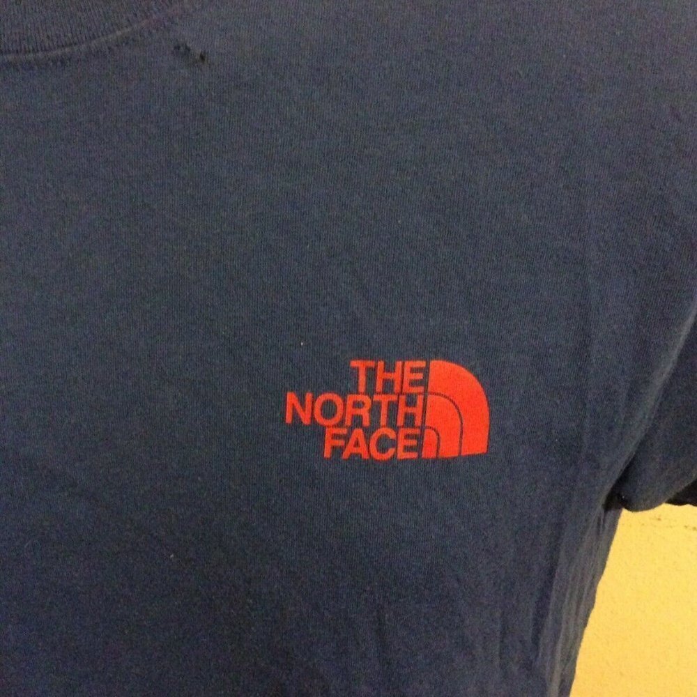 Men’s North Face Standard Fit T-Shirt sz Small - Picture 4 of 9
